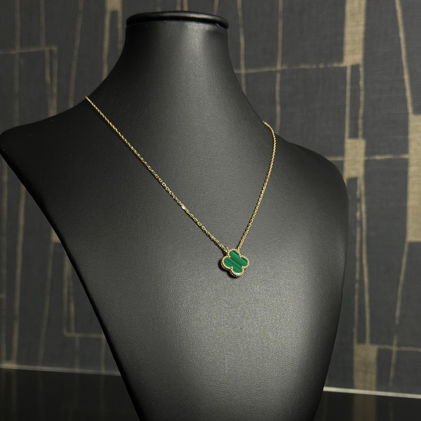 Elegant 1 Motif Necklace 18KT Green-Yellow Gold