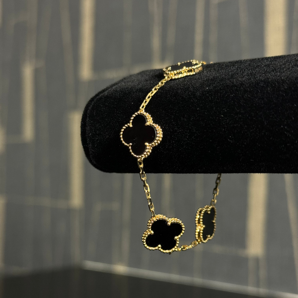 Elegant 5 Motif VC 18KT Bracelet Black-YellowGold