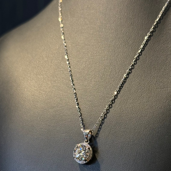 Circular Diamond Pendant White Gold Chain