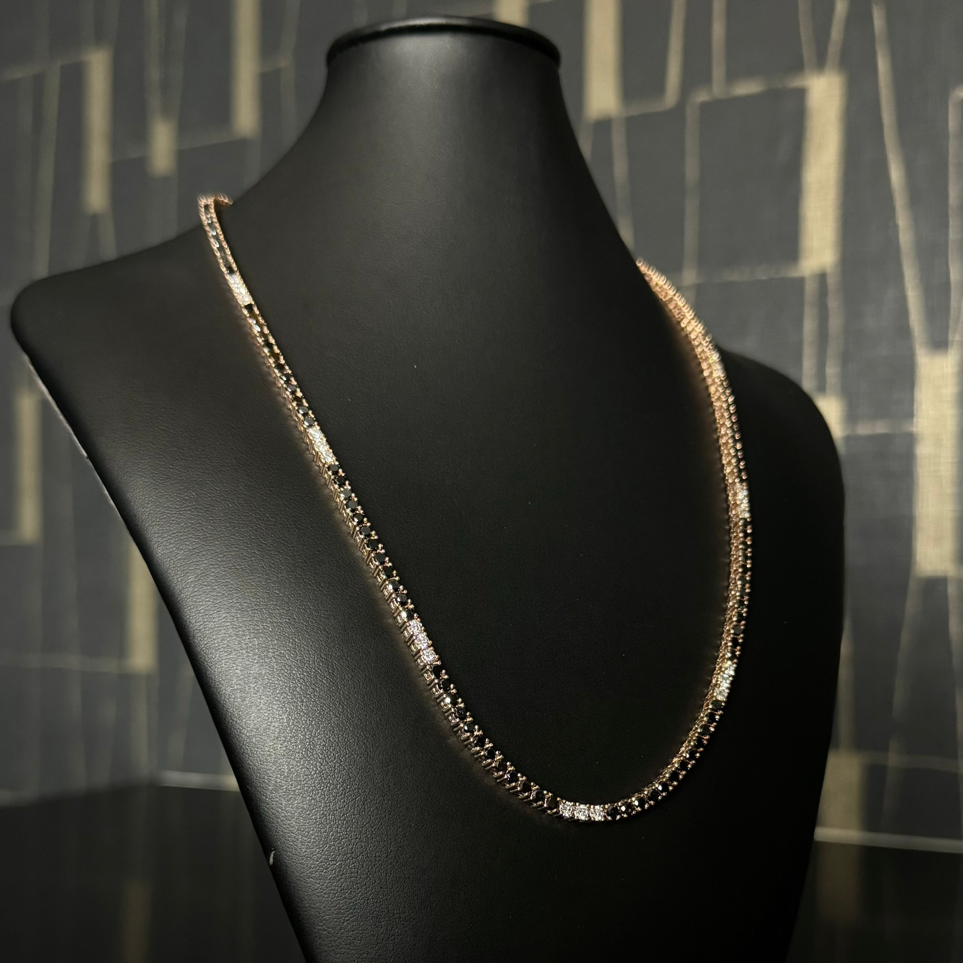 Tennis Chain Black mixed White Diamonds RoseGold