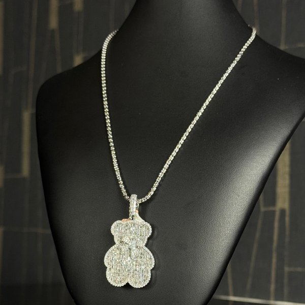 Bear White Gold Pendant 18KT Natural Diamond