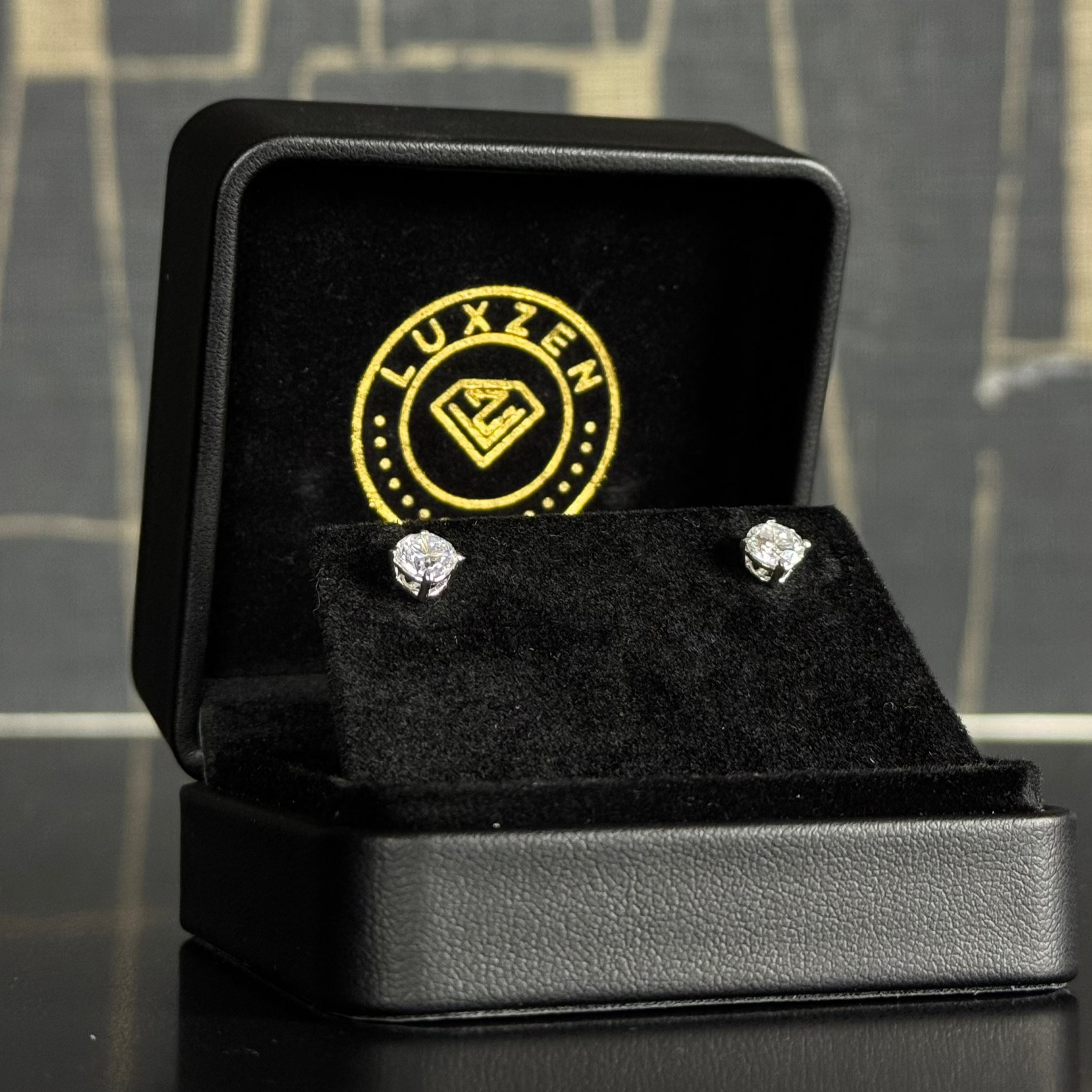 Stud Earring LD White Gold 14KT