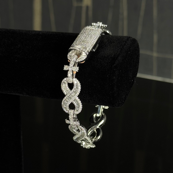 Infinity Link Diamond Bracelet 10K Gold (49.75g | 7.76ct)