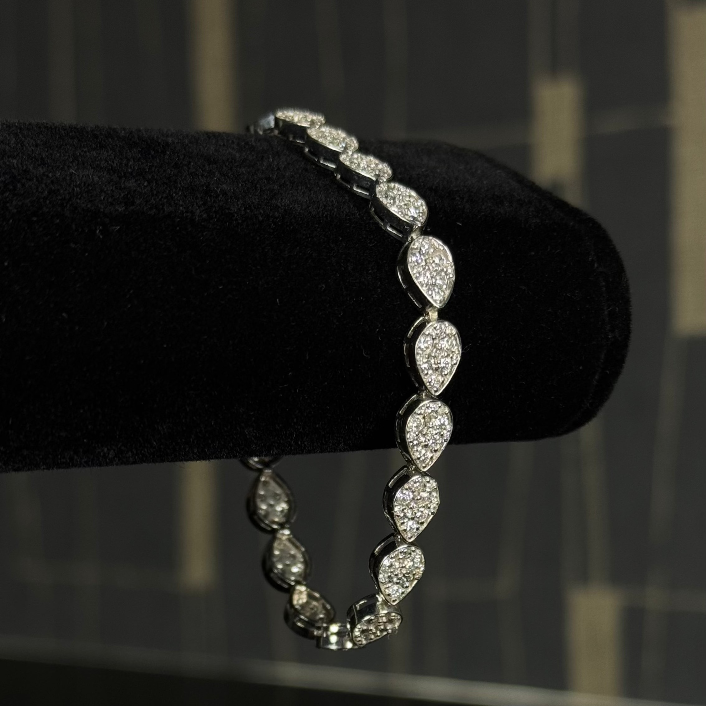 Diamond Bracelet 14KT White Gold (14.5g | 4.31ct)